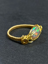 Lade das Bild in den Galerie-Viewer, Opal Ring vergoldet Gr. 54
